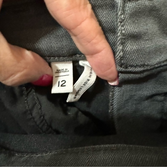 LOFT - High rise "Leggings" / Skinny - Gray / Charcoal Jeans - Size 12 - Picture 5 of 6